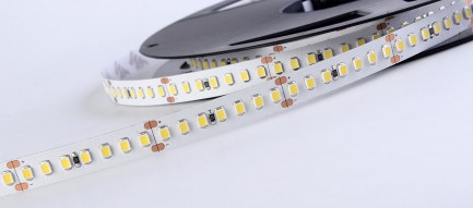 Фото1 R60C0TA-C-DW - LED лента SMD 2835, 120 д/м, 12VDC, 8.4 Вт/м, белый нейтральный 4500К, IP65